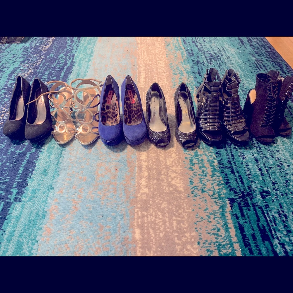 Lot of size 6 heels 👠💙🖤🤍 blue black silver